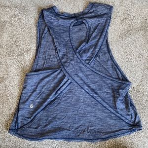 Lululemon tank (Navy)